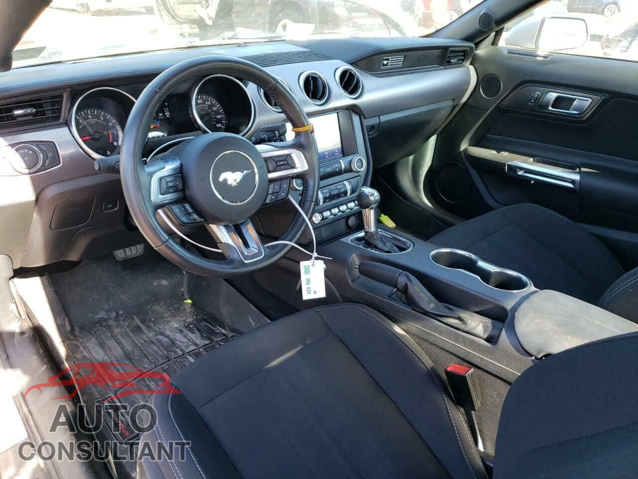 FORD MUSTANG 2020 - 1FA6P8TH1L5153411