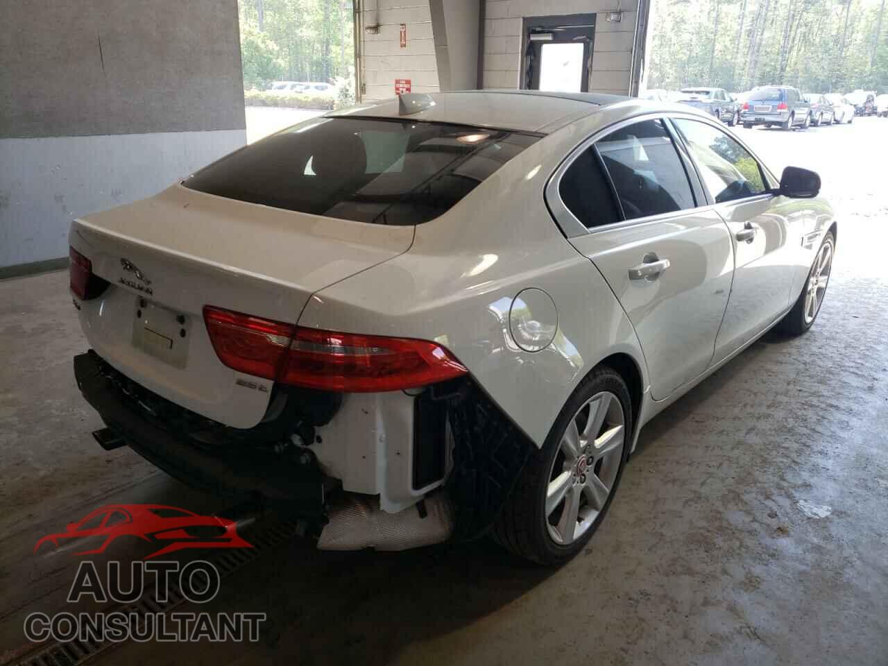 JAGUAR XE 2017 - SAJAE4BG6HA966965