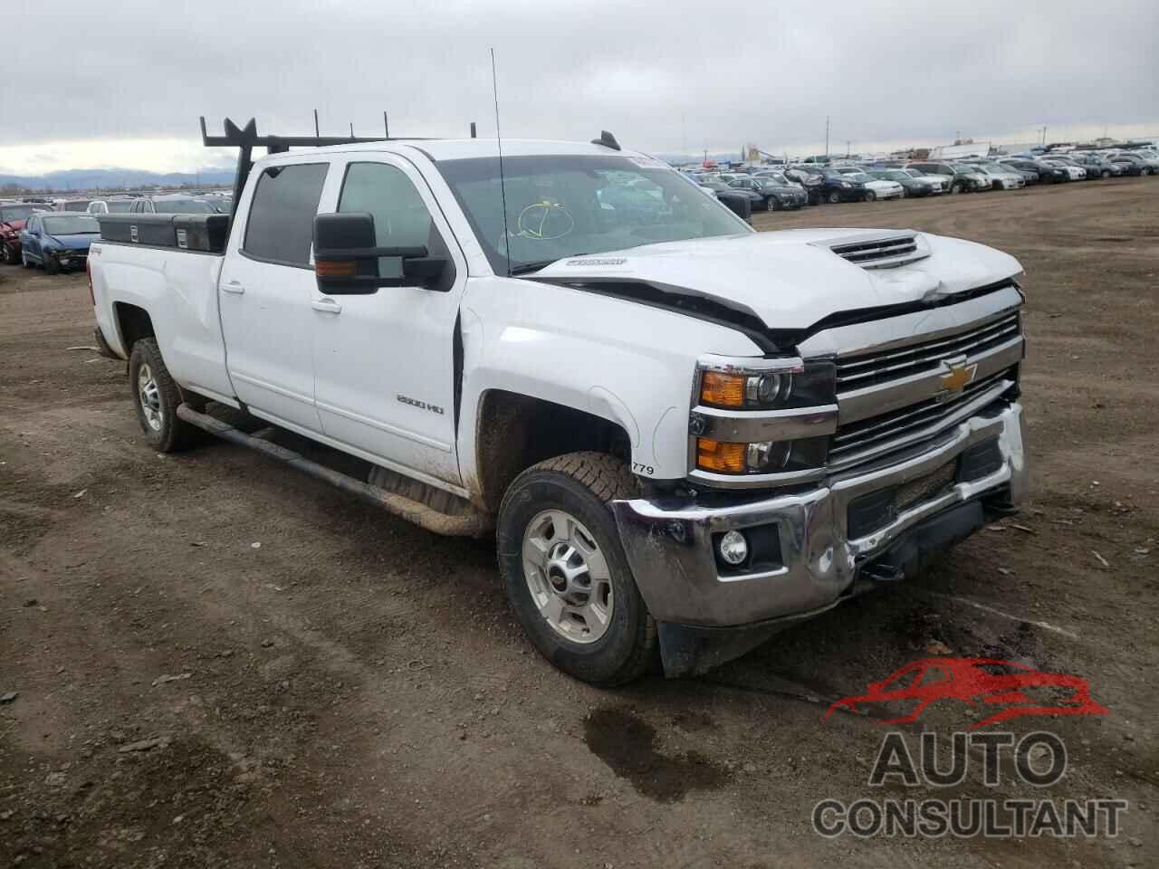 CHEVROLET SILVERADO 2018 - 1GC1KVEY1JF230431