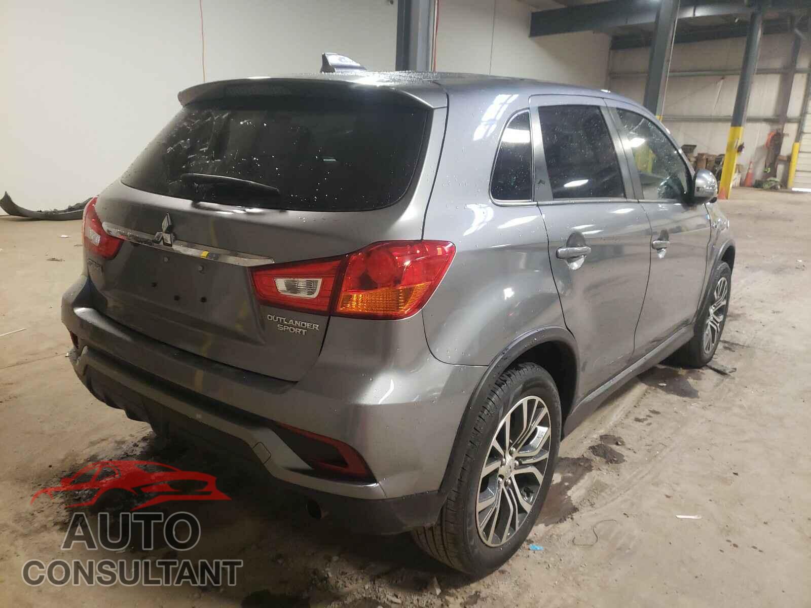MITSUBISHI OUTLANDER 2019 - JA4AP3AUXKU034018