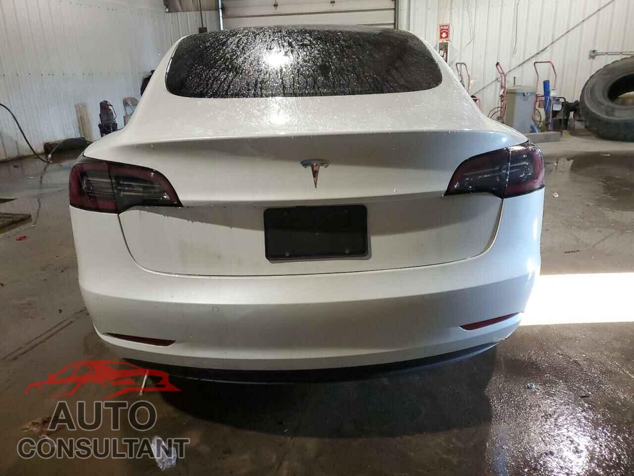 TESLA MODEL 3 2022 - 5YJ3E1EA2NF350874