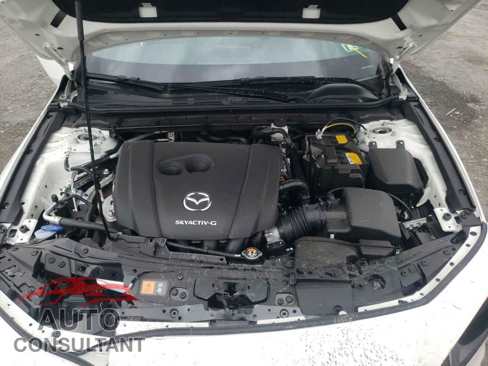 MAZDA 3 2021 - JM1BPBKL7M1328670