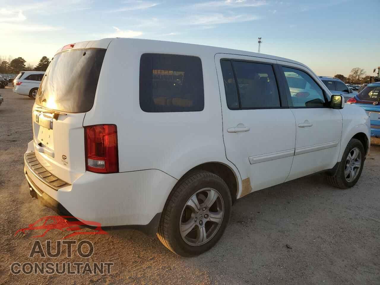 HONDA PILOT 2013 - 5FNYF3H41DB009324