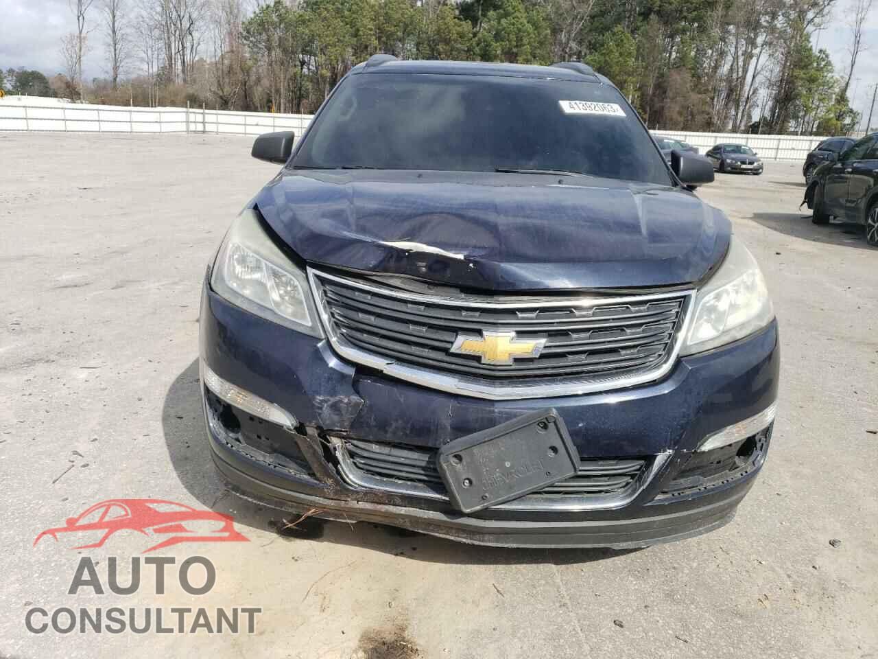CHEVROLET TRAVERSE 2015 - 1GNKRFKD2FJ381233
