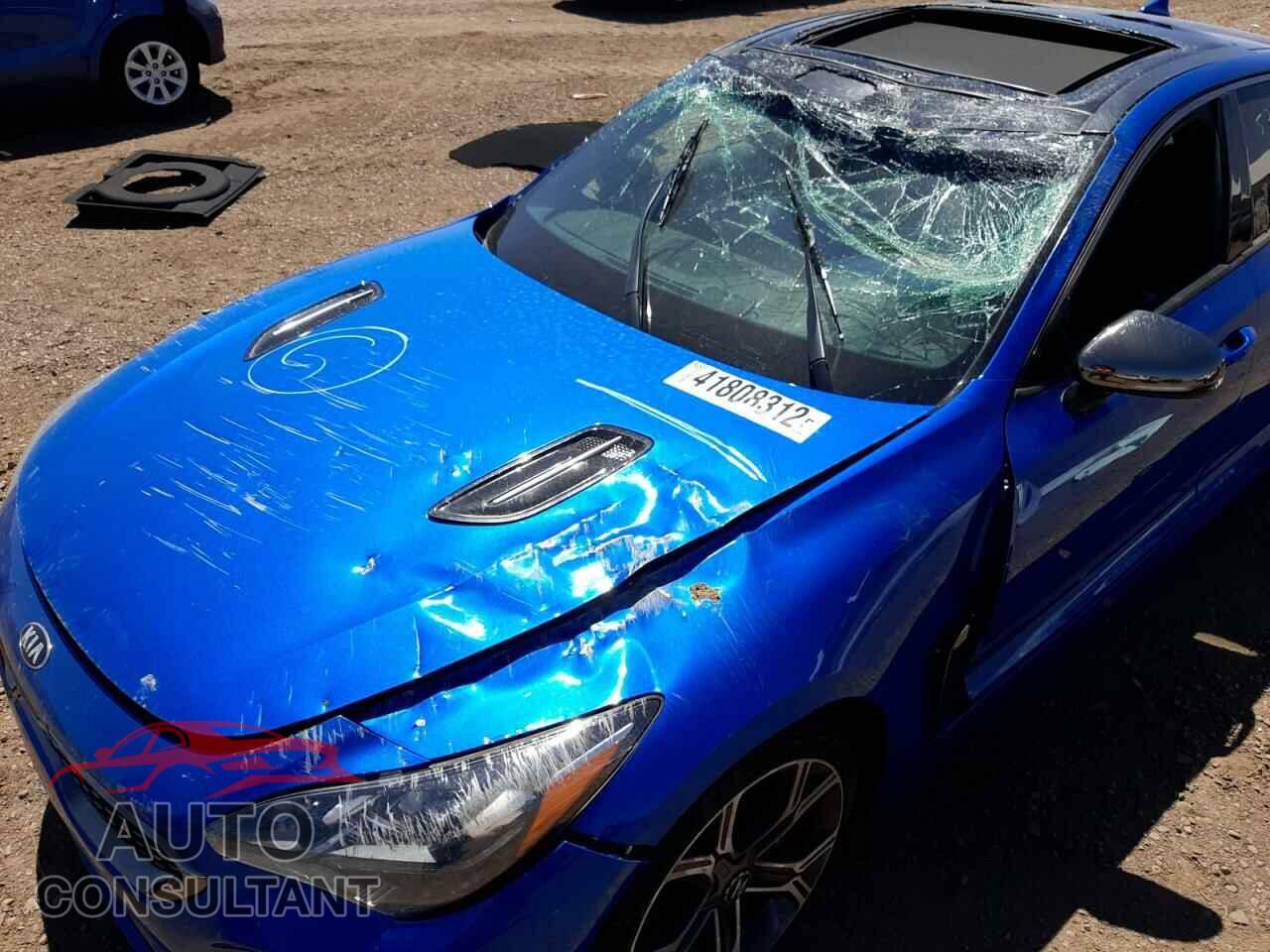 KIA STINGER 2018 - KNAE45LC2J6034191