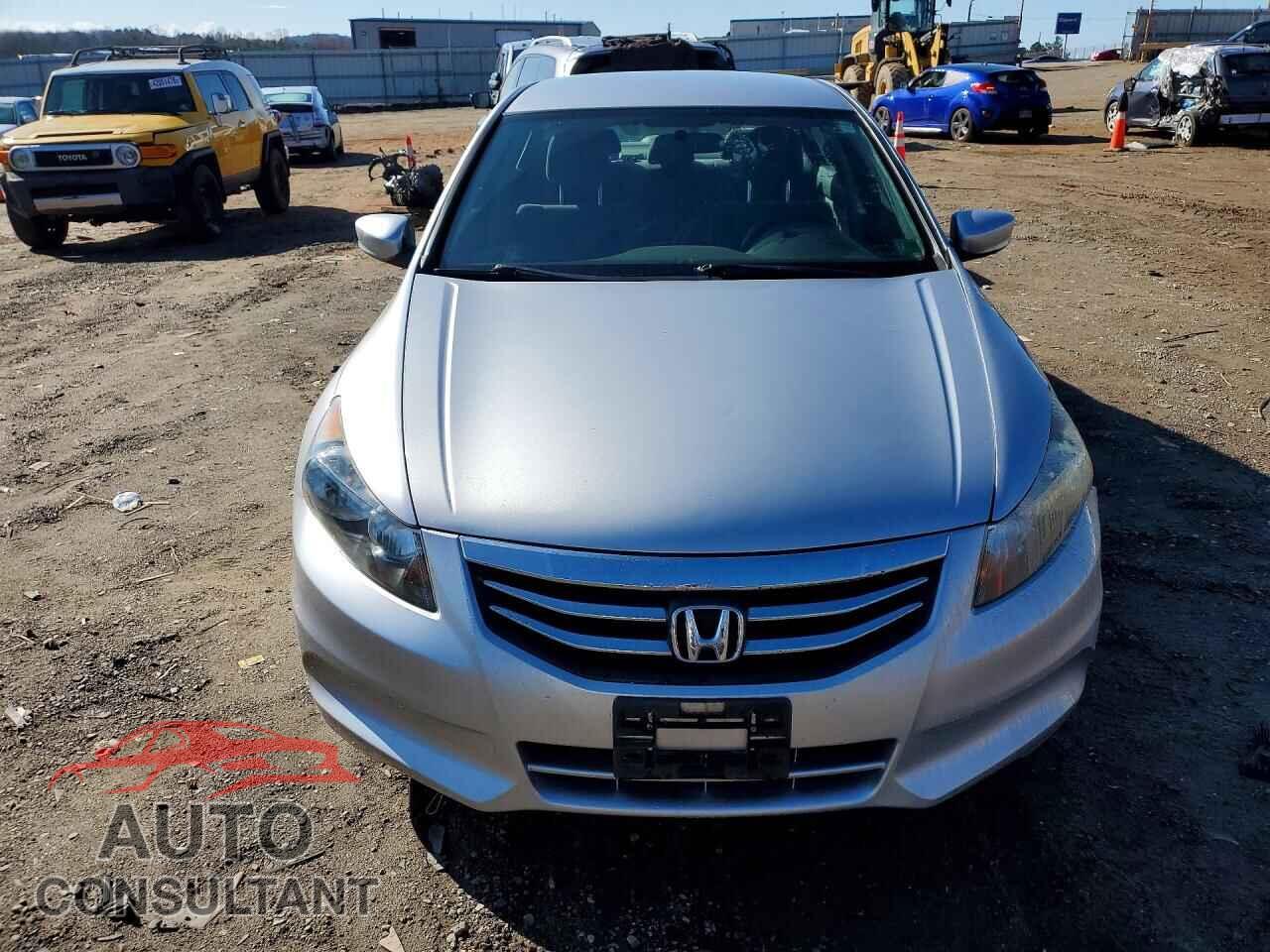 HONDA ACCORD 2011 - 1HGCP2F32BA083290