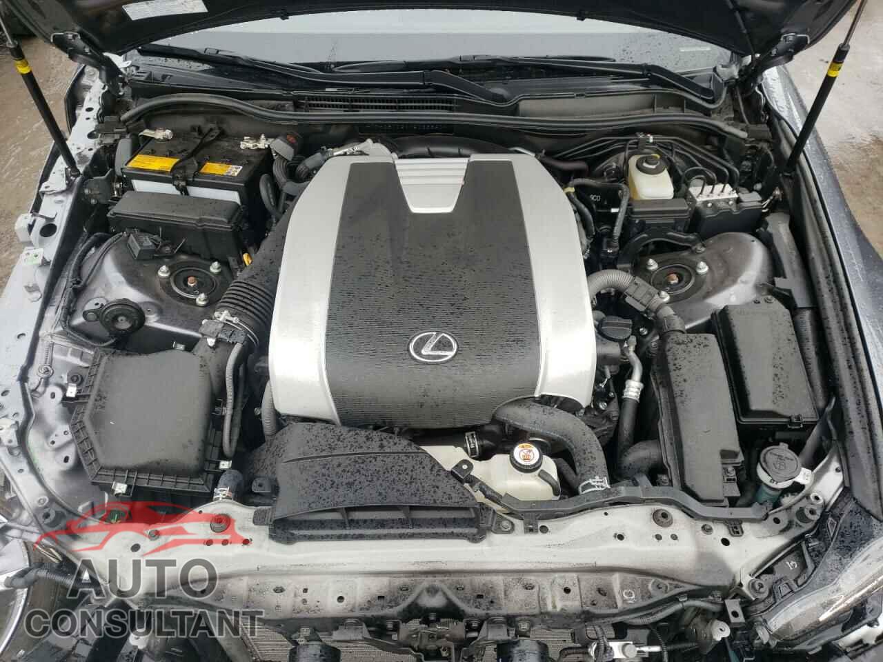 LEXUS IS 2018 - JTHC81D21J5033860