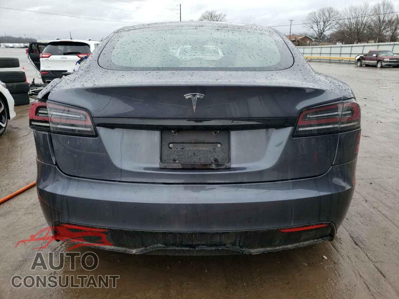 TESLA MODEL S 2022 - 5YJSA1E58NF475758