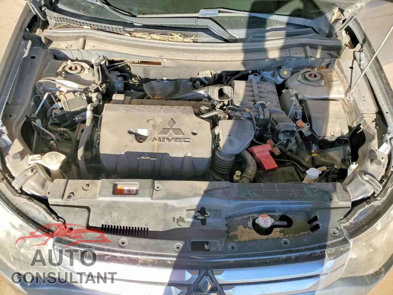 MITSUBISHI OUTLANDER 2015 - JA4AD3A36FZ014356