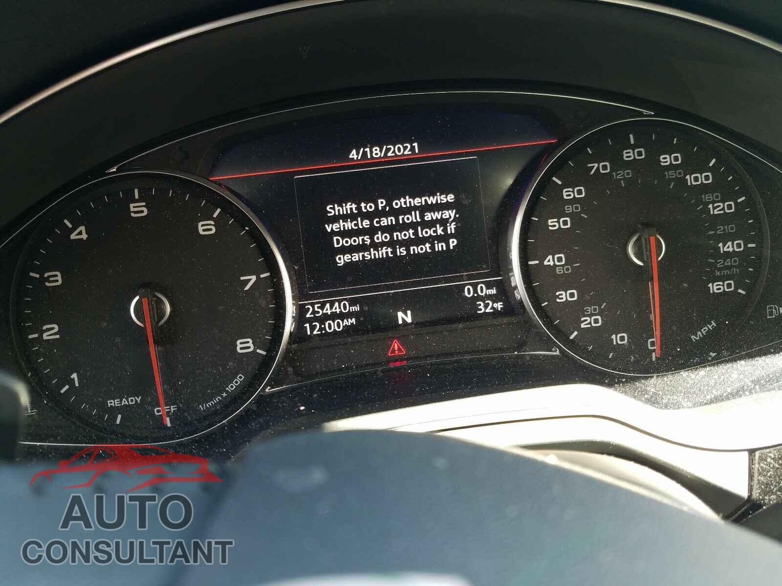 AUDI Q7 2019 - WA1AAAF71KD030657