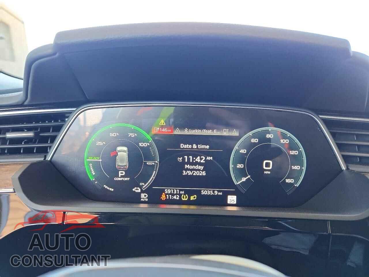 AUDI E-TRON 2019 - WA1VAAGE8KB013865