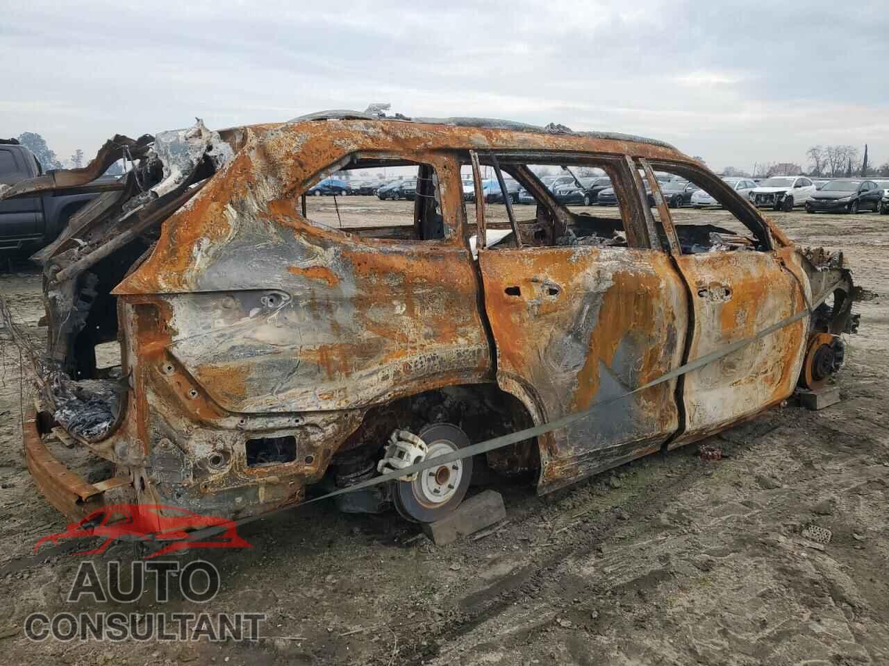 TOYOTA HIGHLANDER 2023 - 5TDKDRAH1PS032422