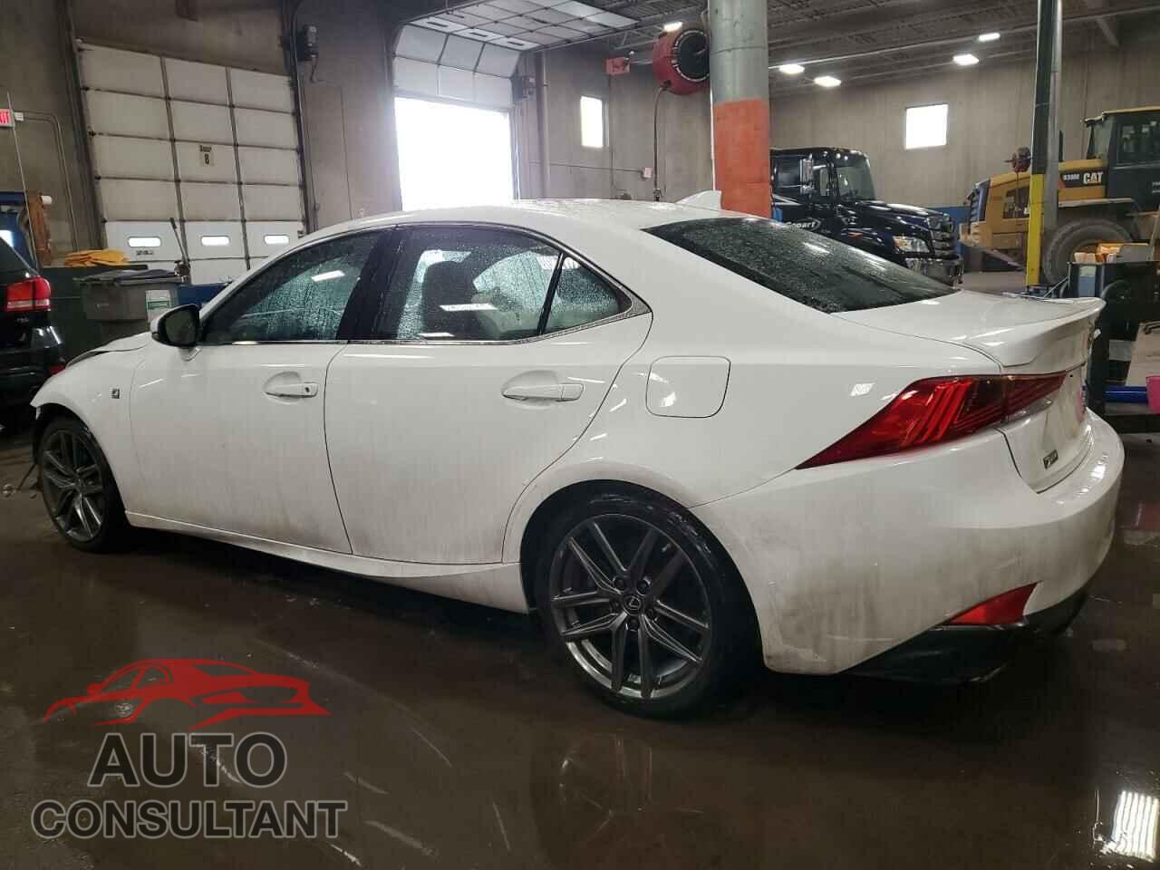 LEXUS IS 2019 - JTHC81D21K5036260