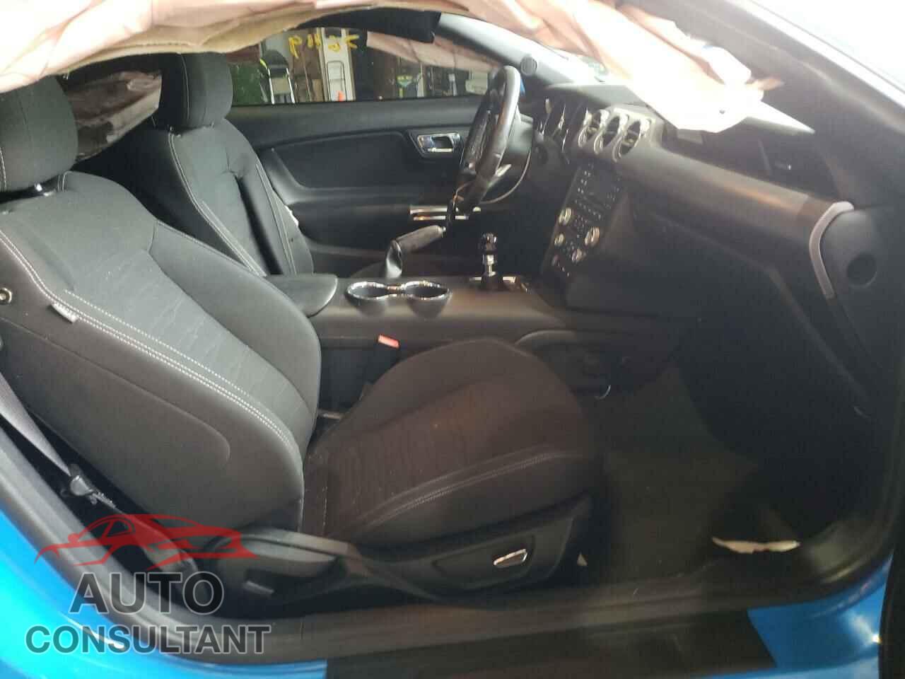 FORD MUSTANG 2017 - 1FA6P8THXH5211166