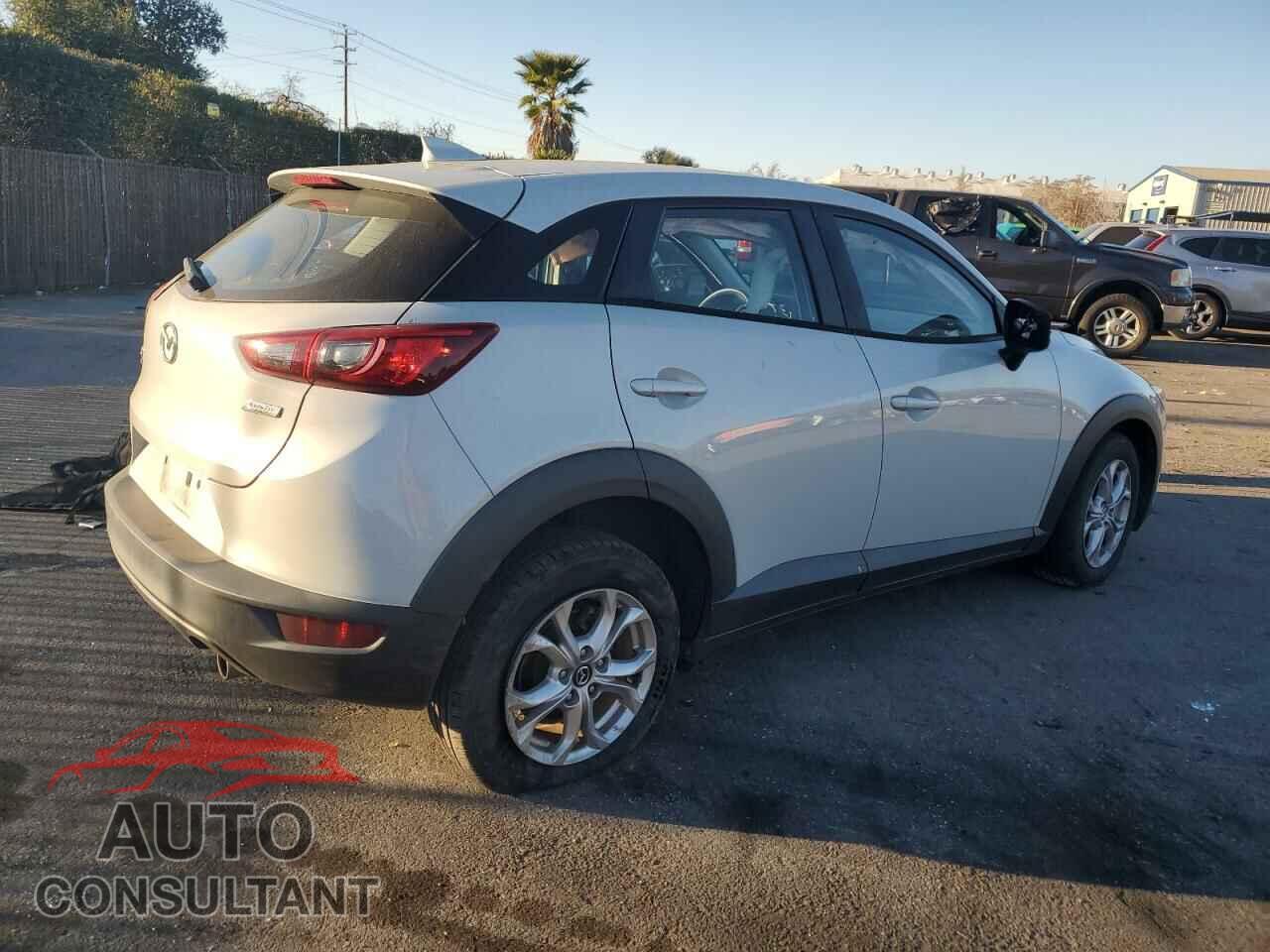 MAZDA CX-3 2018 - JM1DKFB78J0317177