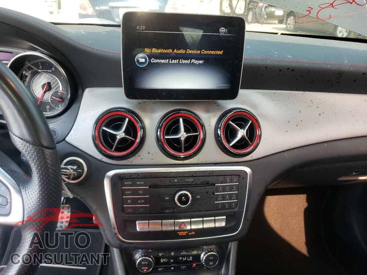 MERCEDES-BENZ CLA-CLASS 2019 - WDDSJ5CB4KN763523