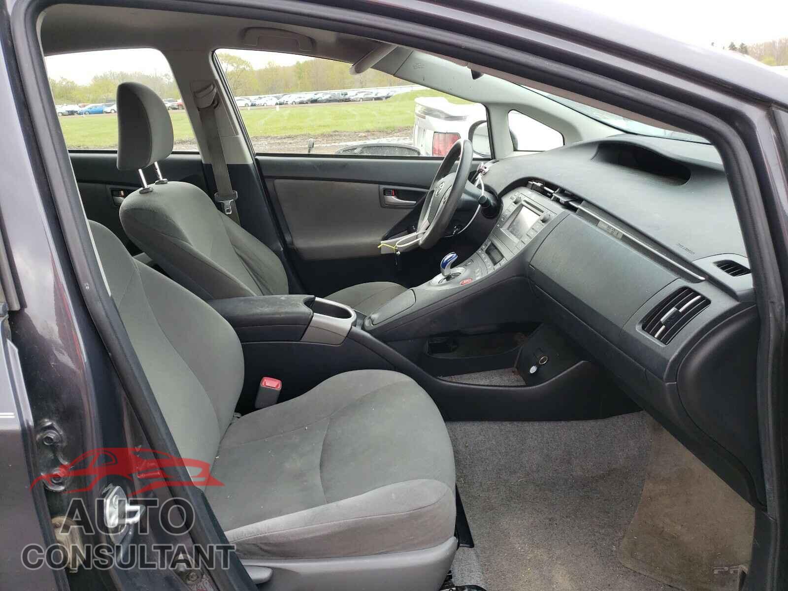 TOYOTA PRIUS 2013 - JTDKN3DU1D1650545