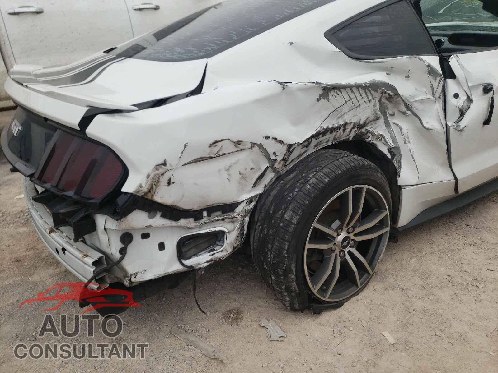 FORD MUSTANG 2016 - 1FA6P8CF2G5207495