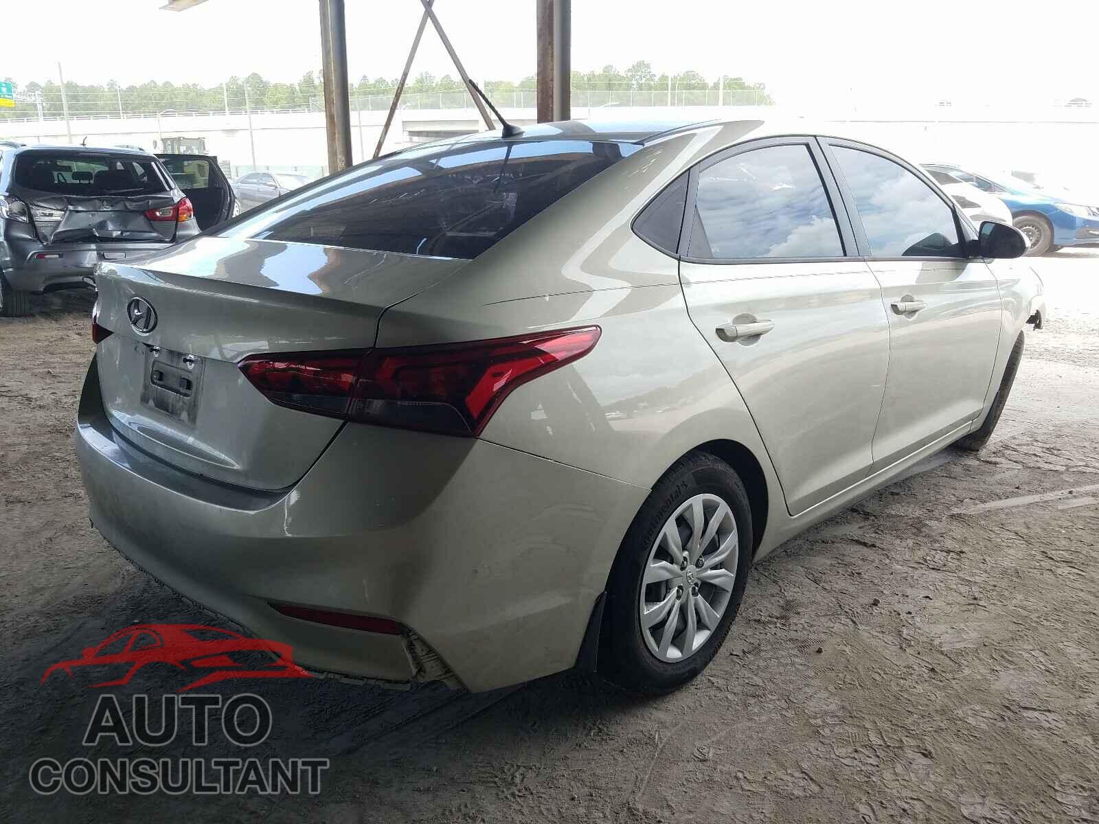HYUNDAI ACCENT 2018 - 3KPC24A31JE024159