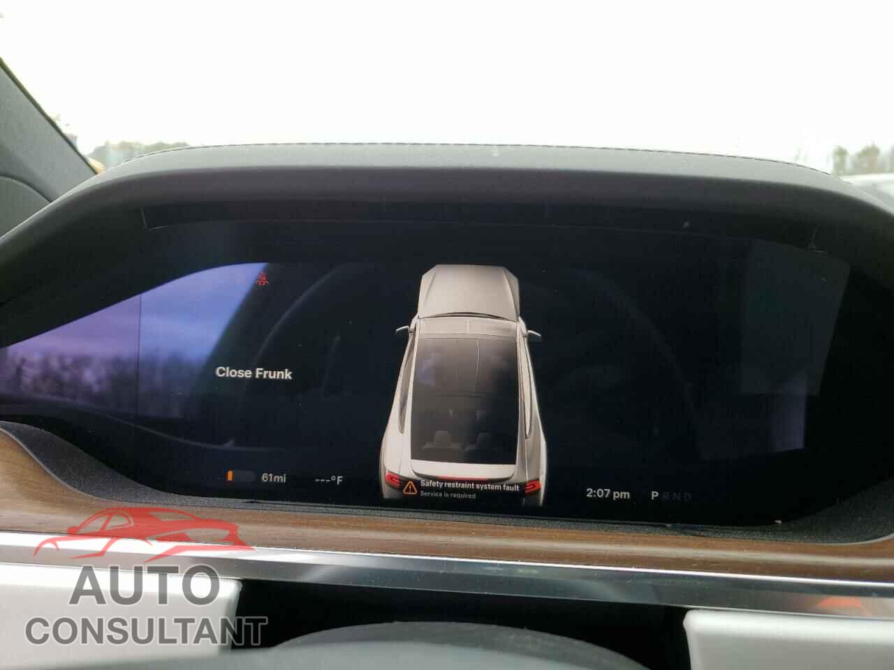 TESLA MODEL X 2023 - 7SAXCBE5XPF399357