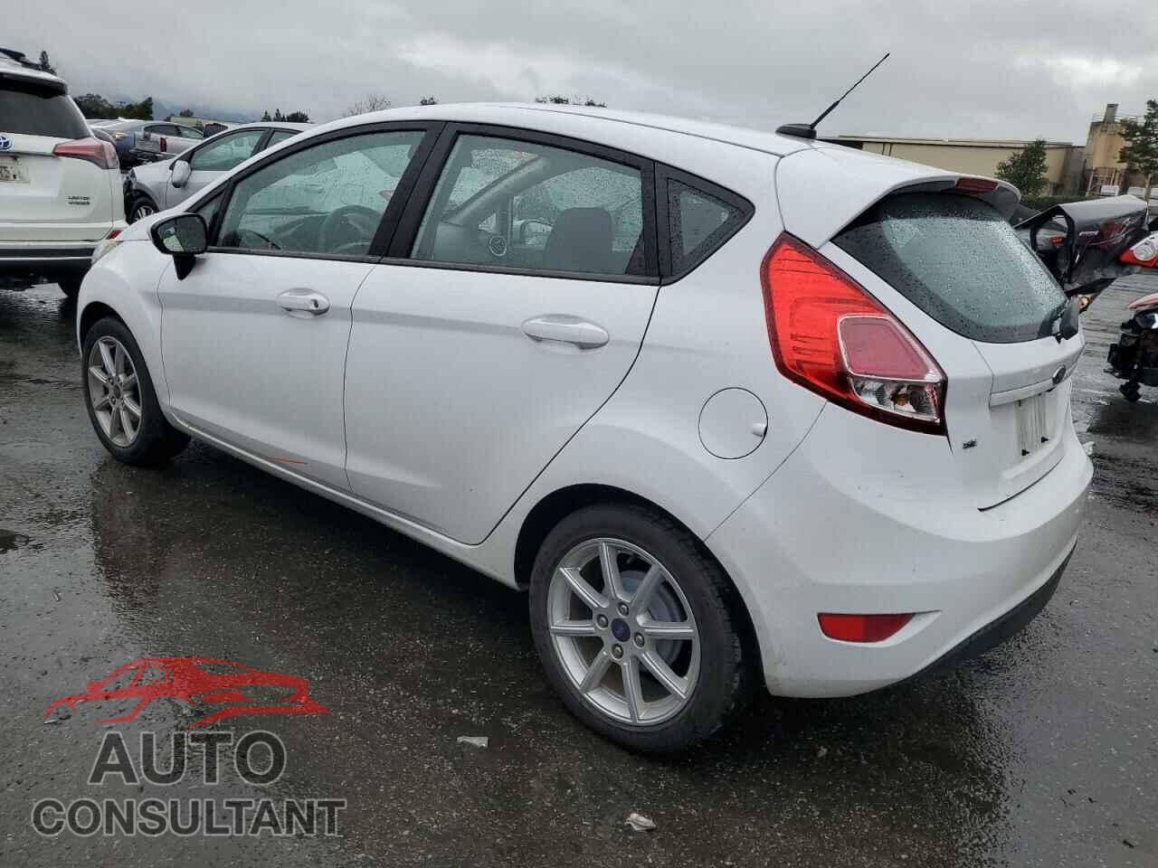 FORD FIESTA 2019 - 3FADP4EJ0KM131134
