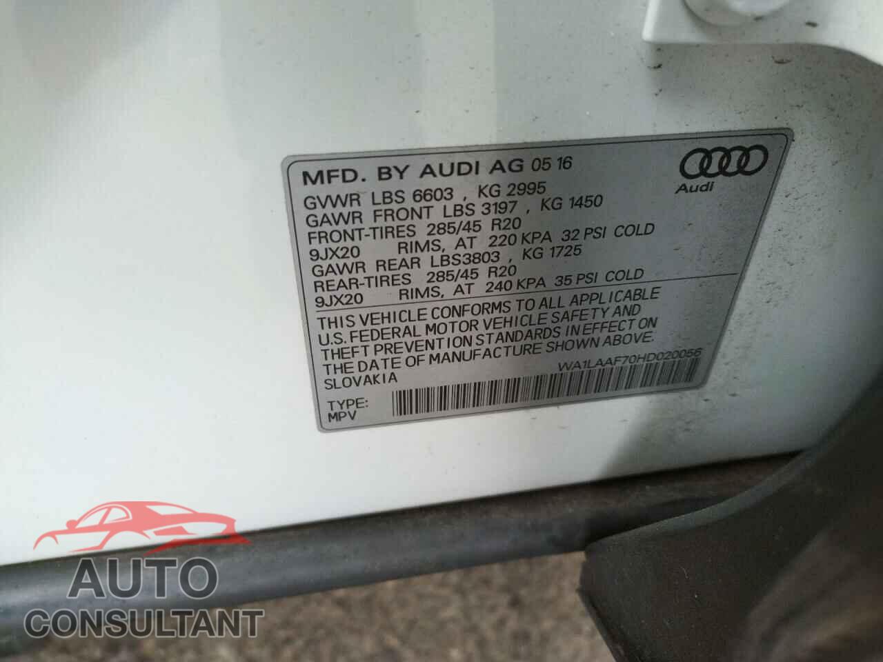AUDI Q7 2017 - WA1LAAF70HD020056