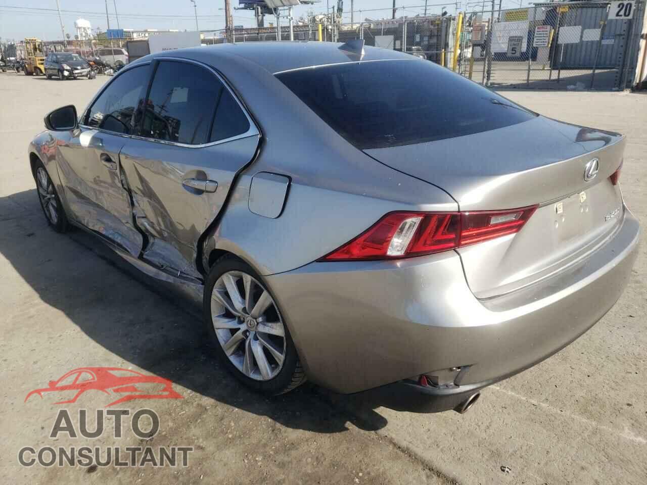 LEXUS IS 2016 - JTHBA1D25G5031568