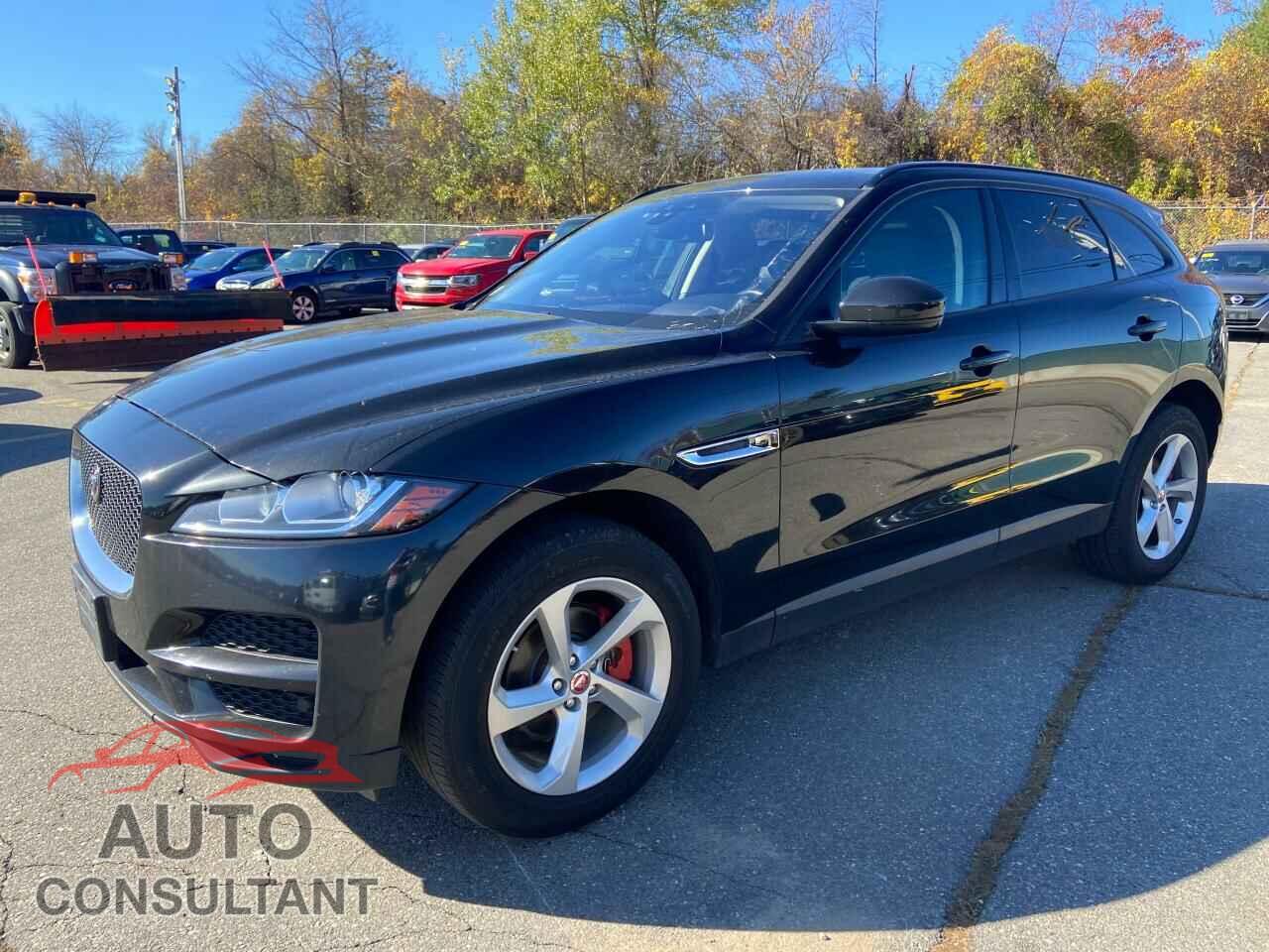 JAGUAR F-PACE 2017 - SADCJ2BN1HA488240