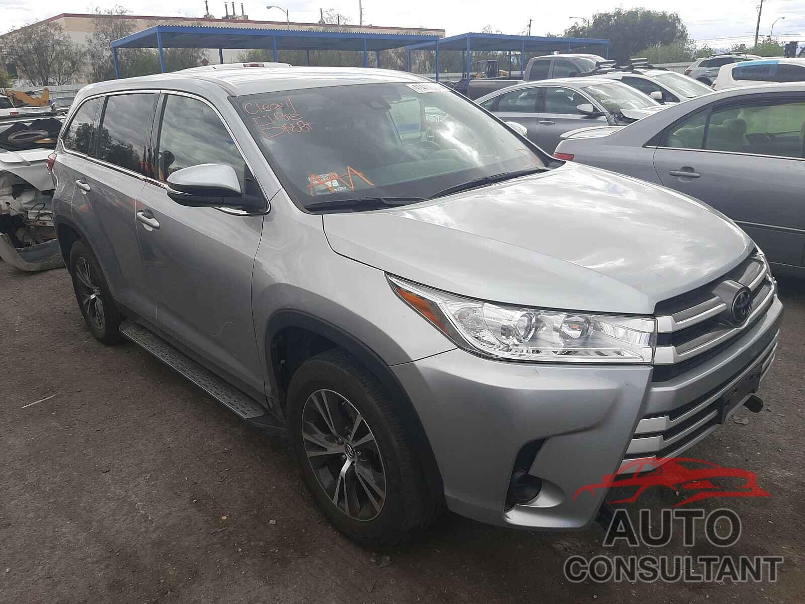 TOYOTA HIGHLANDER 2019 - 5TDZZRFH9KS290592