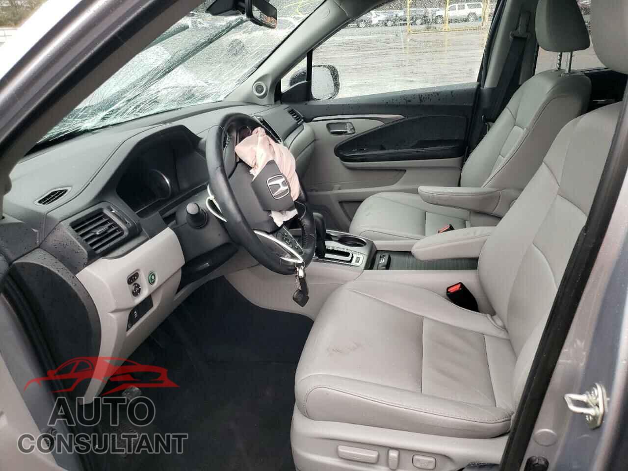 HONDA PILOT 2020 - 5FNYF6H55LB015068