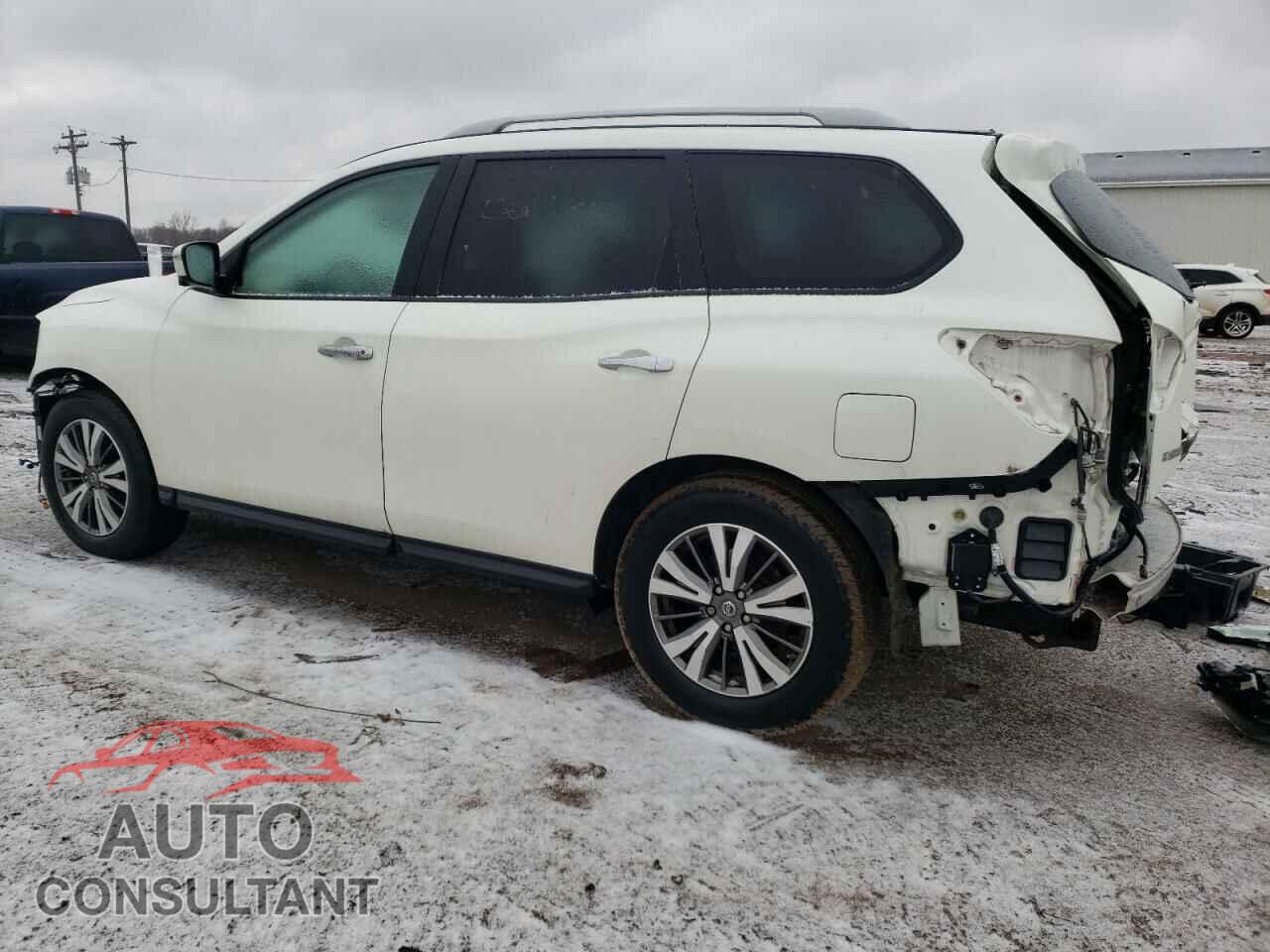 NISSAN PATHFINDER 2017 - 5N1DR2MM5HC653901