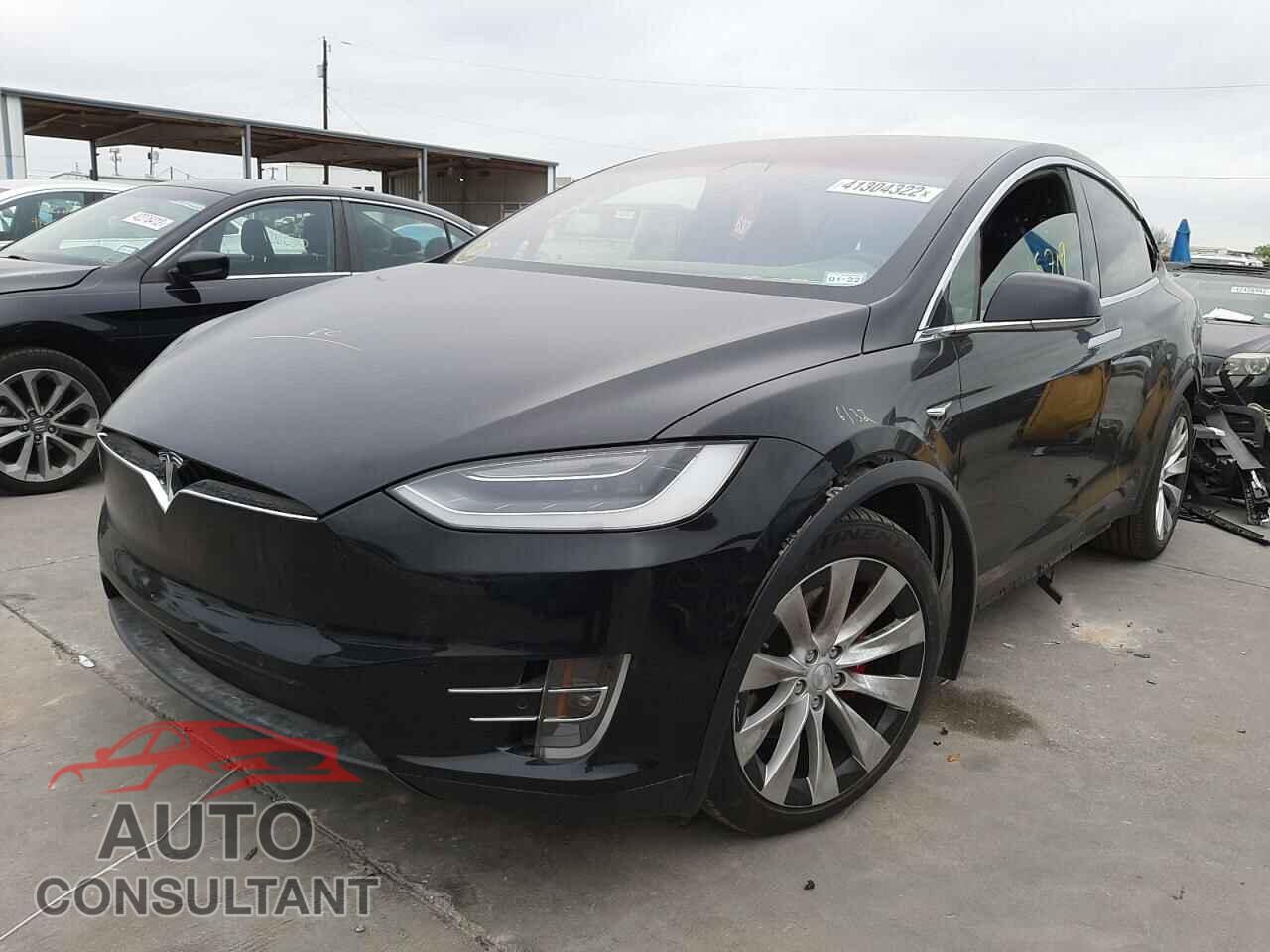 TESLA MODEL X 2020 - 5YJXCBE41LF220041