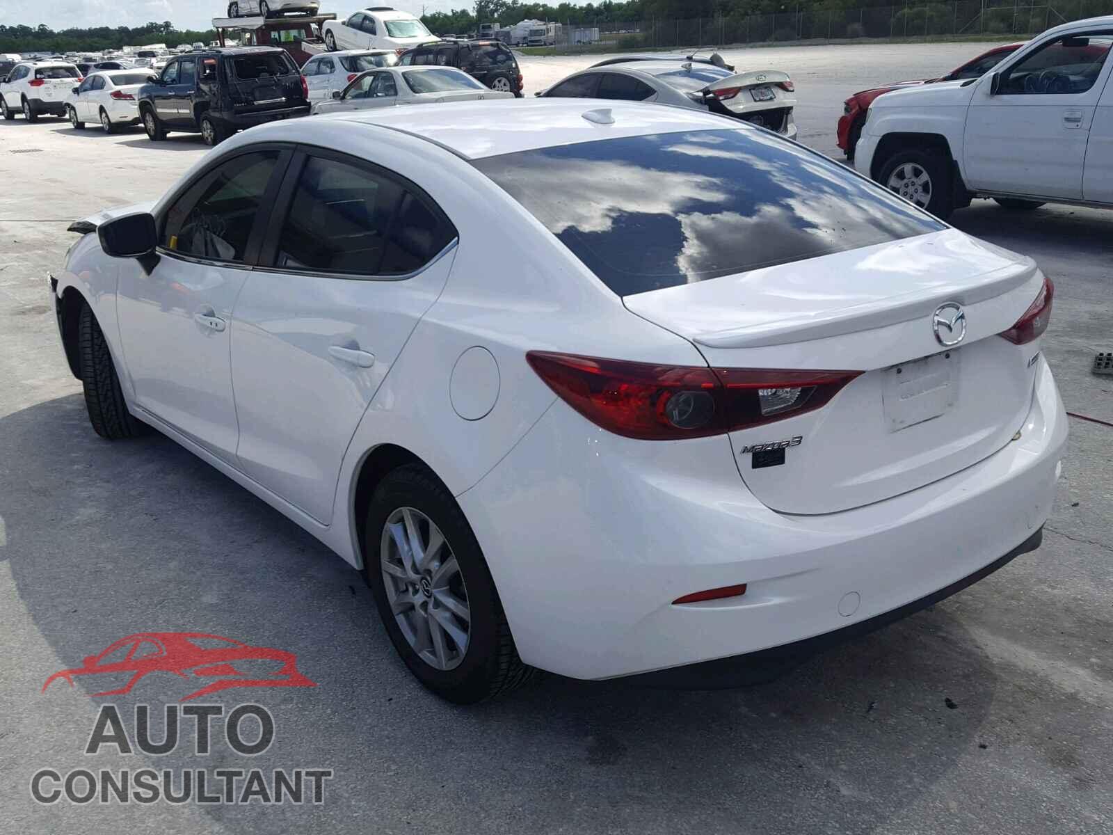 MAZDA 3 2015 - 3MZBM1W77FM163383