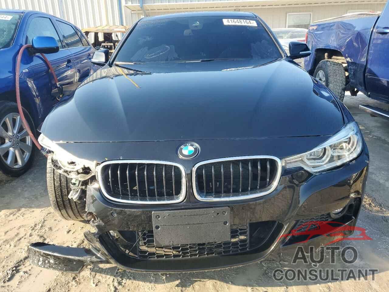 BMW 3 SERIES 2018 - WBA8D9C52JA013778
