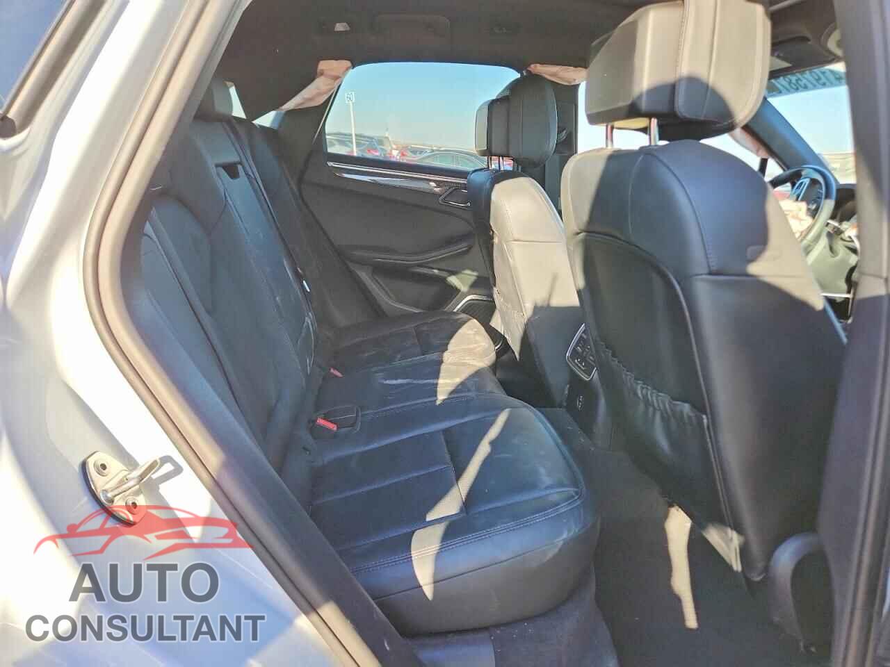 PORSCHE MACAN 2021 - WP1AG2A54MLB54039
