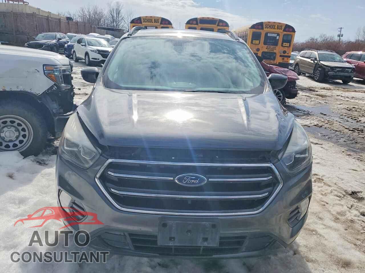 FORD ESCAPE 2017 - 1FMCU9G93HUC91443