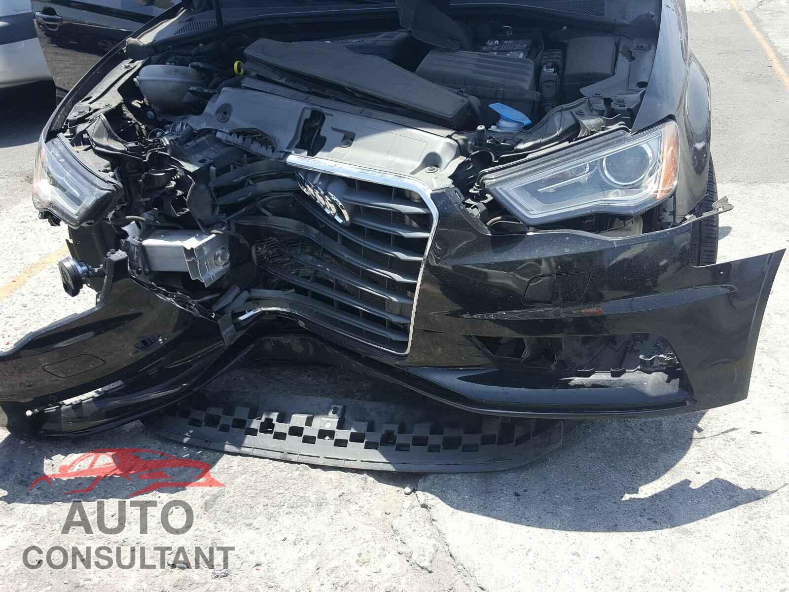 AUDI A3 2016 - WAUA7GFF6G1056207