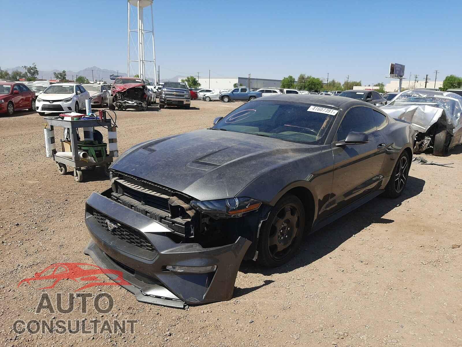 FORD MUSTANG 2018 - 1FA6P8TH2J5176614