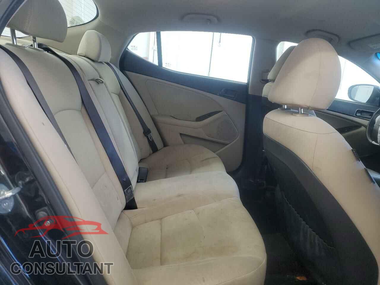 KIA OPTIMA 2015 - KNAGM4A72F5652911