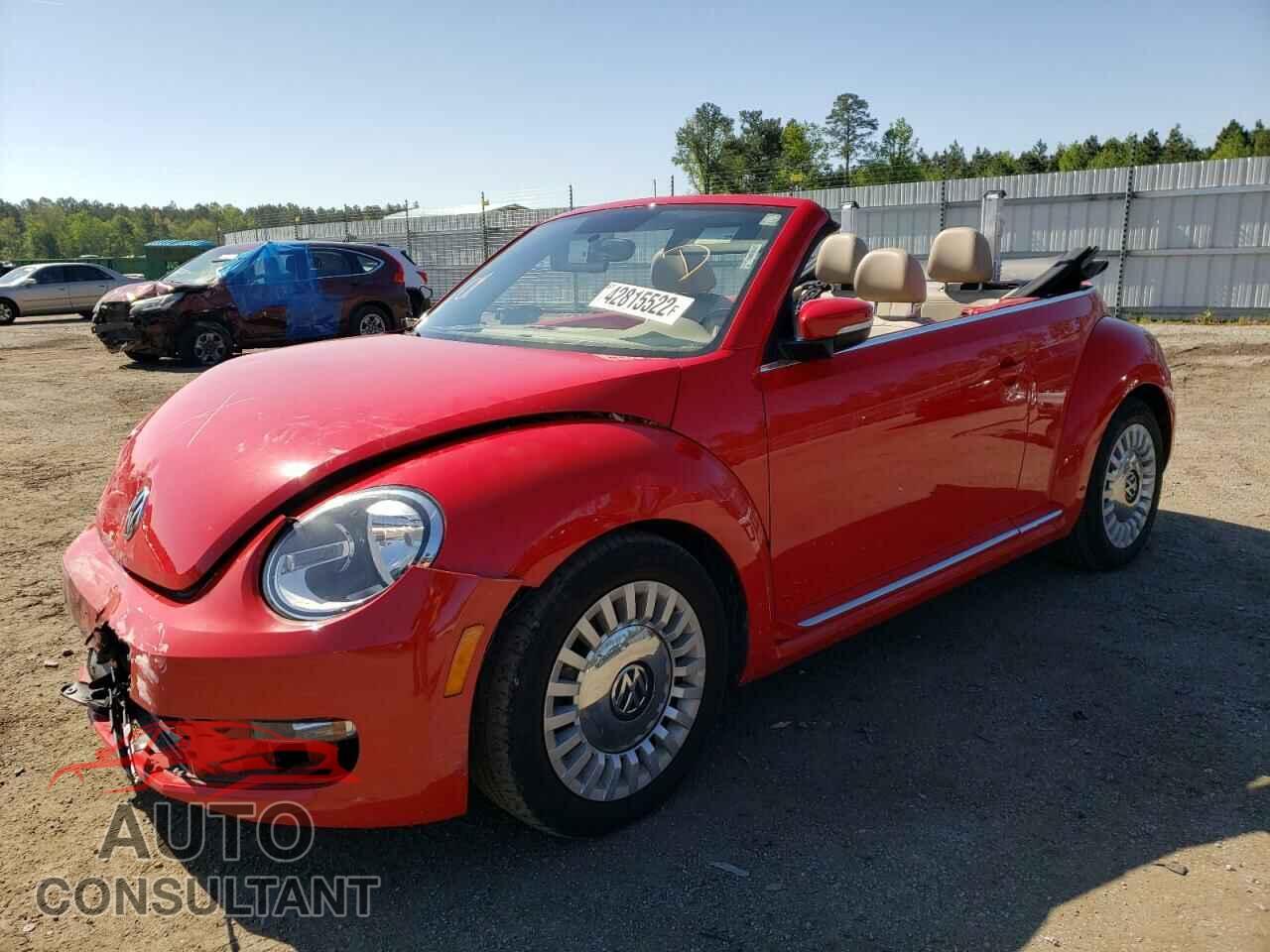 VOLKSWAGEN BEETLE 2015 - 3VW517AT9FM820844
