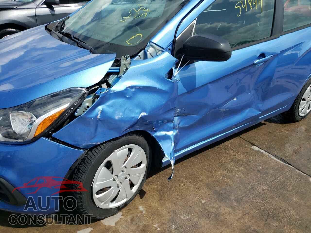 CHEVROLET SPARK 2017 - KL8CB6SA8HC737403