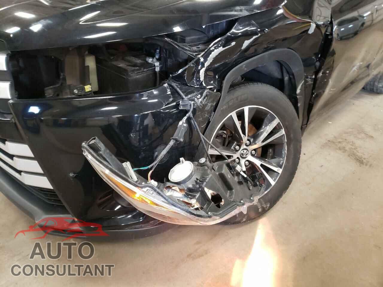 TOYOTA HIGHLANDER 2017 - 5TDBZRFH4HS428534