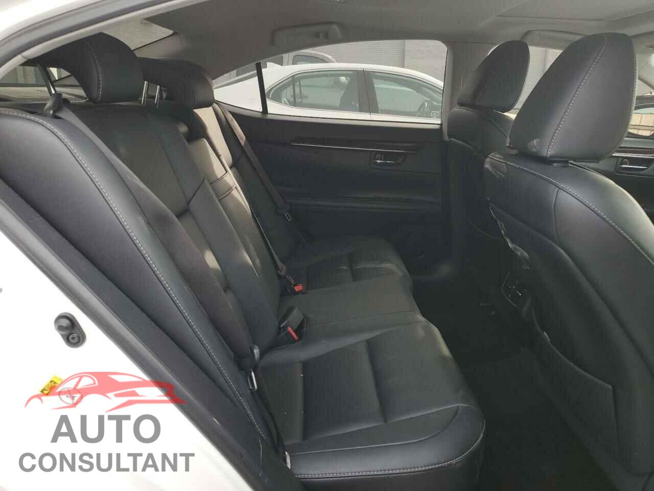 LEXUS ES350 2013 - JTHBK1GG2D2077649