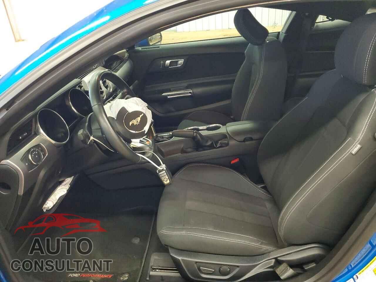 FORD MUSTANG 2020 - 1FA6P8CF1L5113800