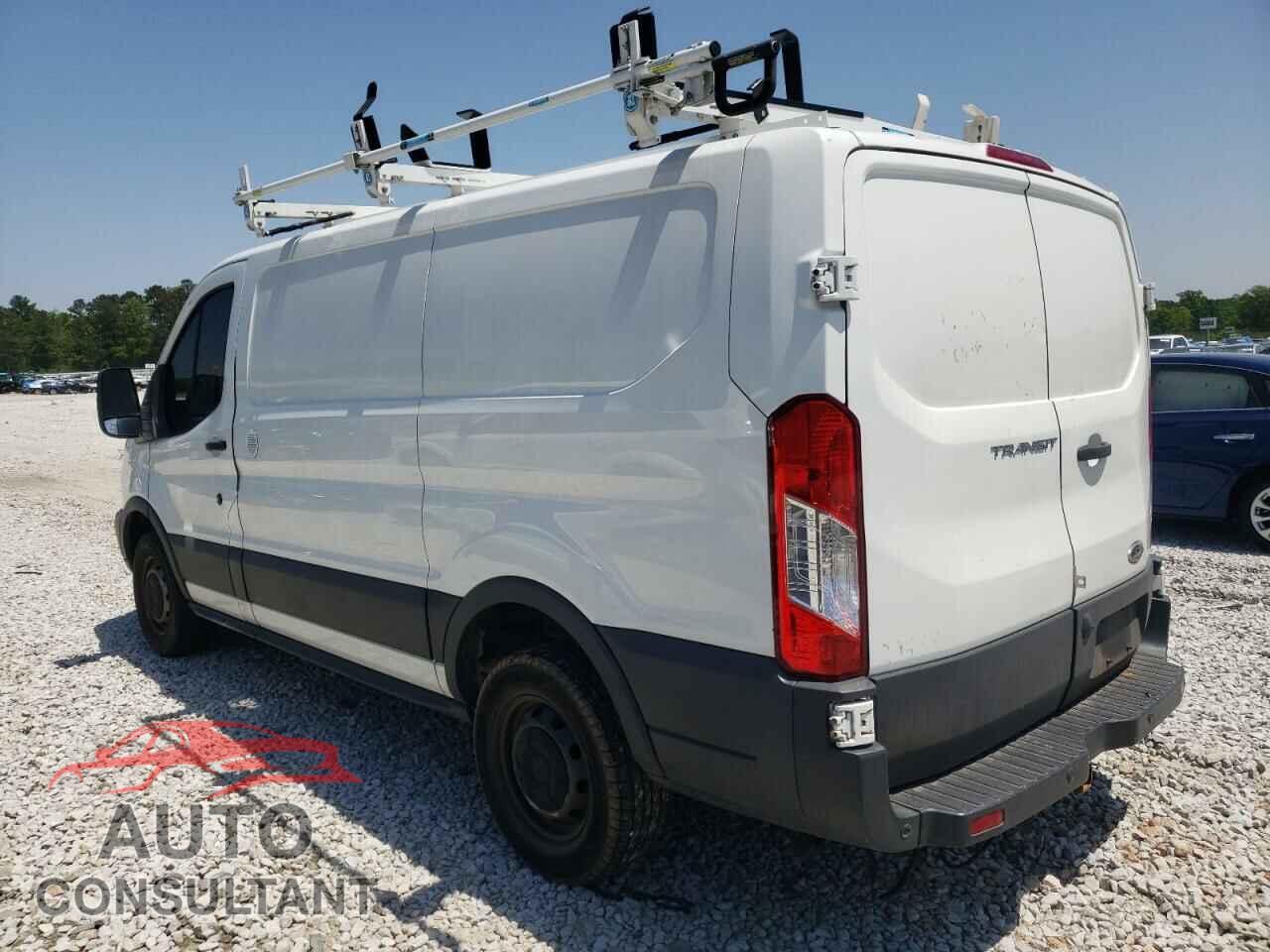 FORD TRANSIT CO 2017 - 1FTYR1YM4HKA69232
