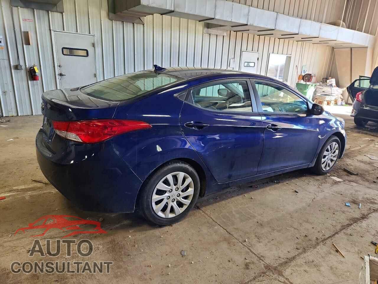 HYUNDAI ELANTRA 2011 - 5NPDH4AE0BH048132