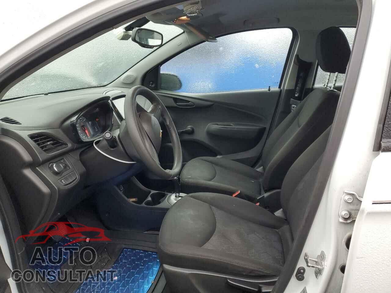 CHEVROLET SPARK 2017 - KL8CB6SA8HC776198