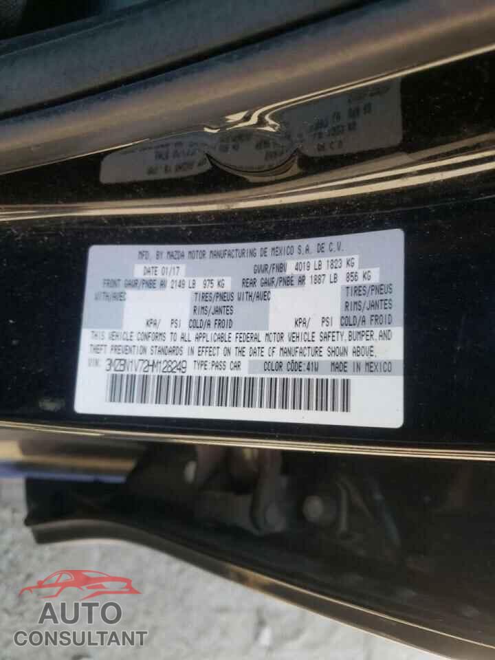 MAZDA 3 2017 - 3MZBN1V72HM128249