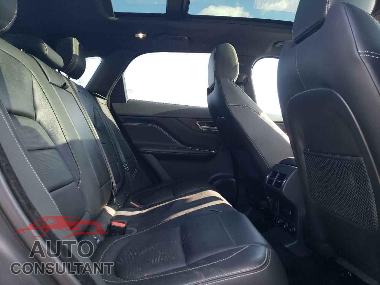 JAGUAR F-PACE 2017 - SADCL2BV8HA881419