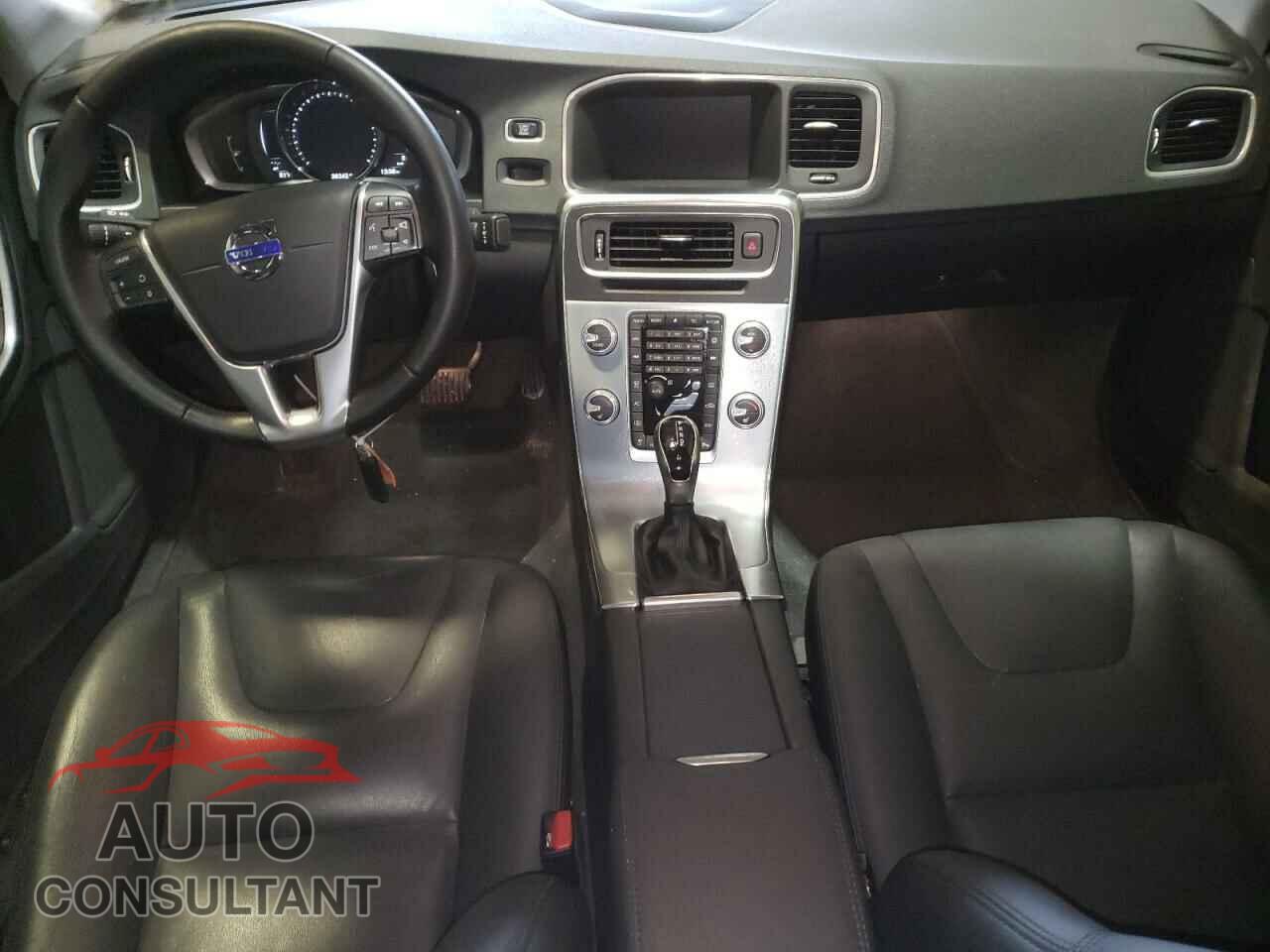VOLVO S60 2017 - LYV402TK6HB131507